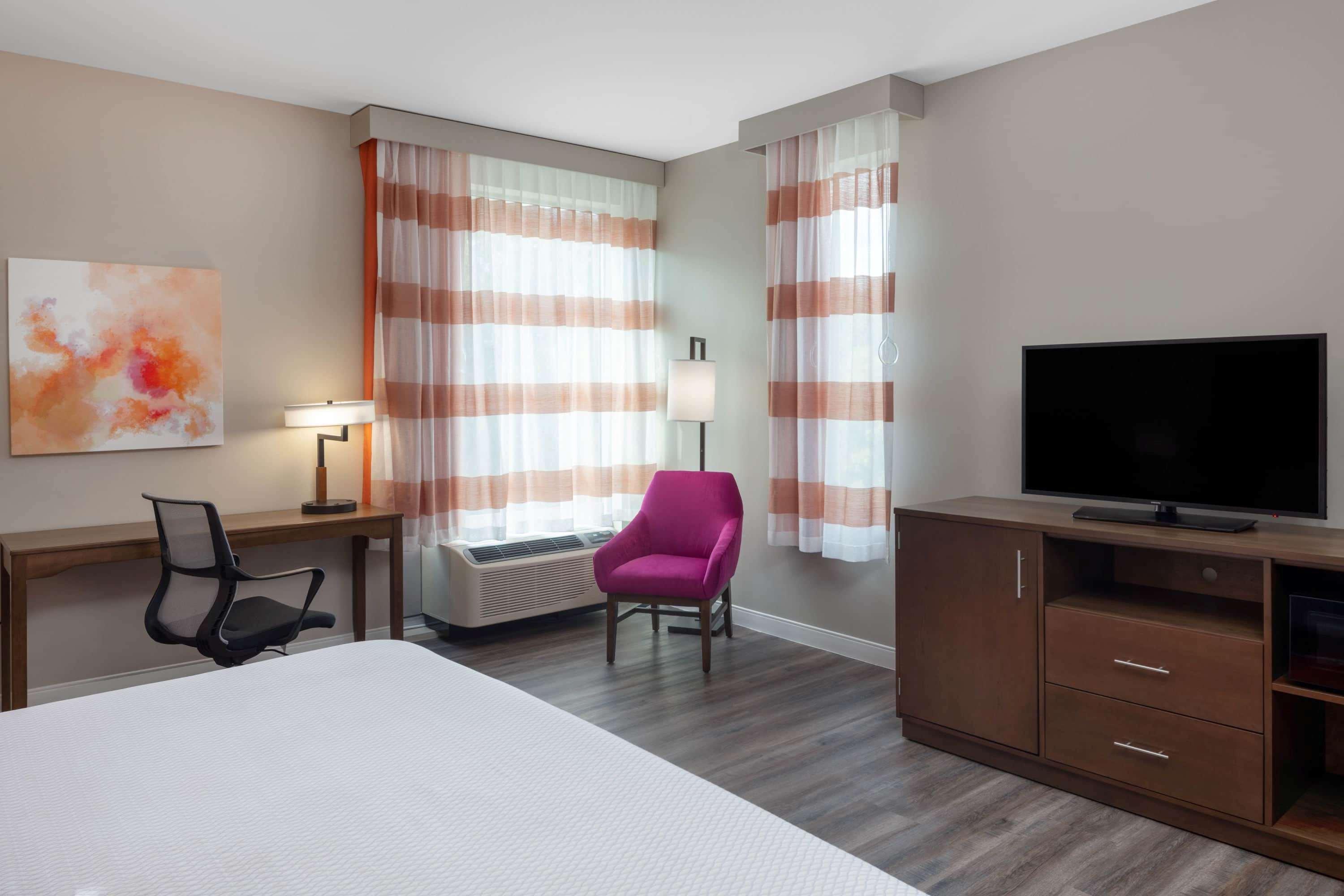 La Quinta By Wyndham Greensboro Airport High Point מראה חיצוני תמונה